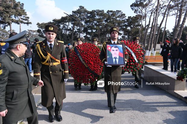 Şəhid Orxan Əsgərovun nəşi İkinci Şəhidlər xiyabanında dəfn olundu   YENİLƏNİB