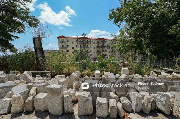 Şuşada 17 binadan ibarət yaşayış kompleksinin təməli qoyuldu   