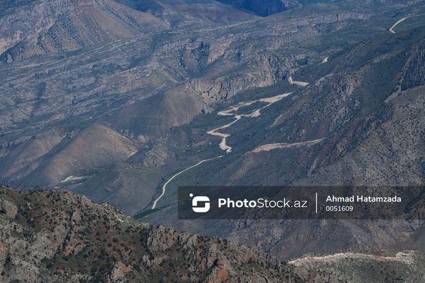 Naxçıvan cəbhəsi: 11 min hektarlıq ərazidən Ermənistanın dərinliyinə açılan mənzərə   REPORTAJ + FOTO