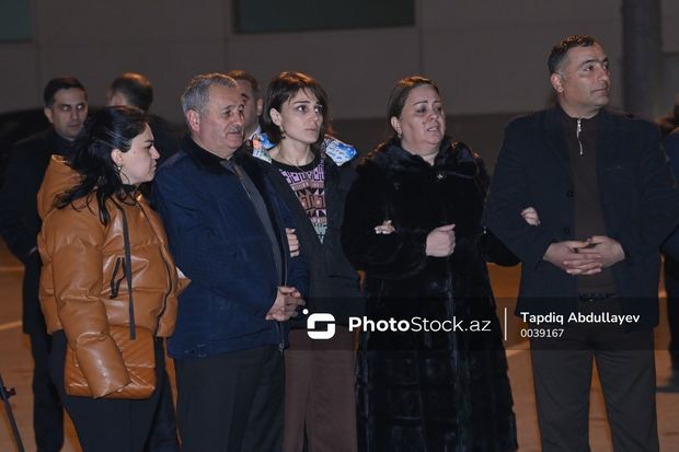 Qəhrəmanlarımızın Bakıya gəlişi zamanı duyğulu anlar  – VİDEO   