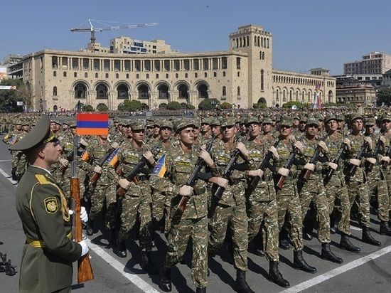 Rusiya Ermənistandan bunu TƏLƏB ETDİ   