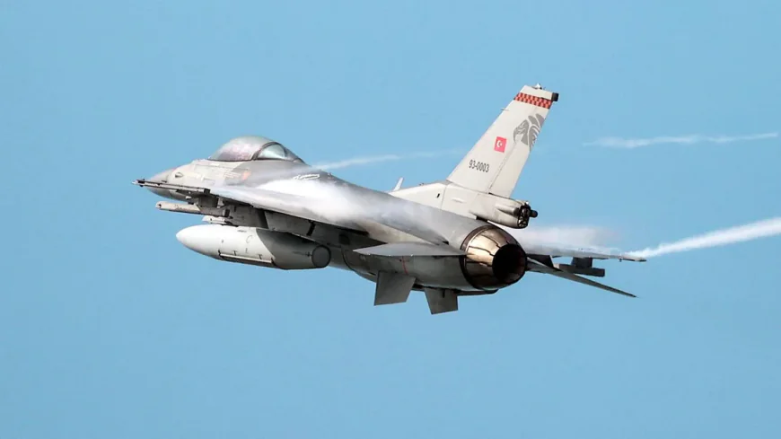 Türkiyə Şimali Kiprə "F-16" qırıcıları göndərəcək