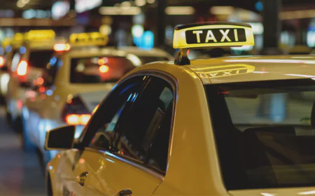 Paytaxt yollarında dayanacaq problemi: Taksi sürücüləri sərnişinləri harada mindirib-düşürməlidirlər? -
