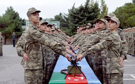 Ayağında üç barmağı olan şəxs hərbi xidmətə yararlı sayıldı -