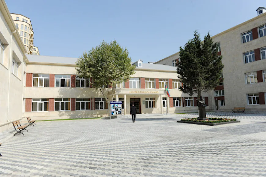 Bakıda məktəbdə xuliqanlıq edən şagird -