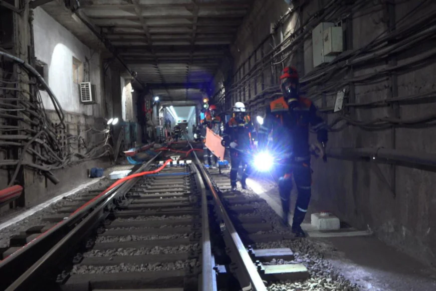 Bakı metrosundakı problemin səbəbi