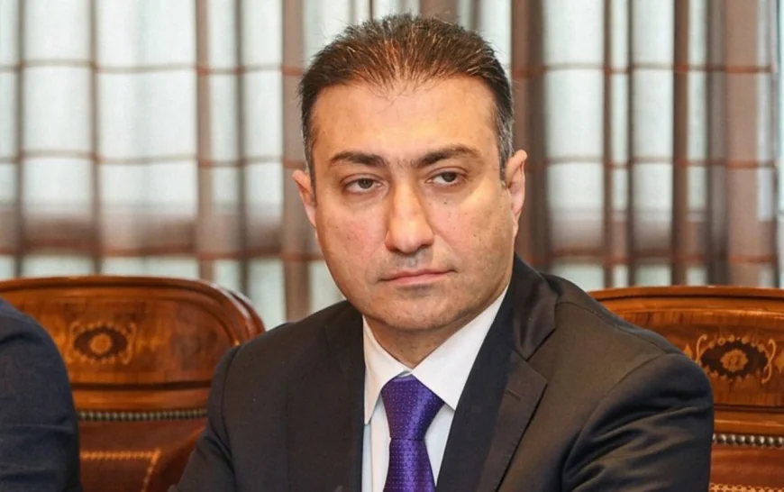 Anar Bayramov Bakıda yerləşən bütün xəstəxana direktorlarının ərizəsini alıb