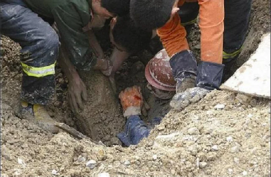 Qobustanda torpaq uçqunu oldu: ölən var -