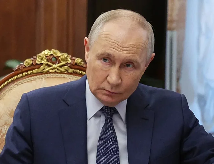 Putin təcili müşavirə çağırdı -