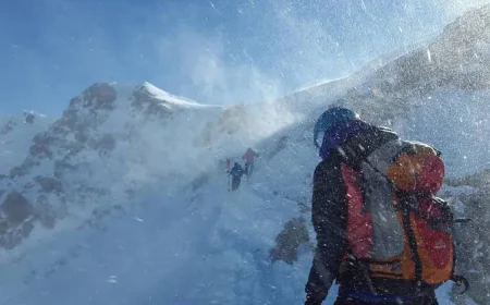 Elbrus dağına çıxan beş alpinist öldü