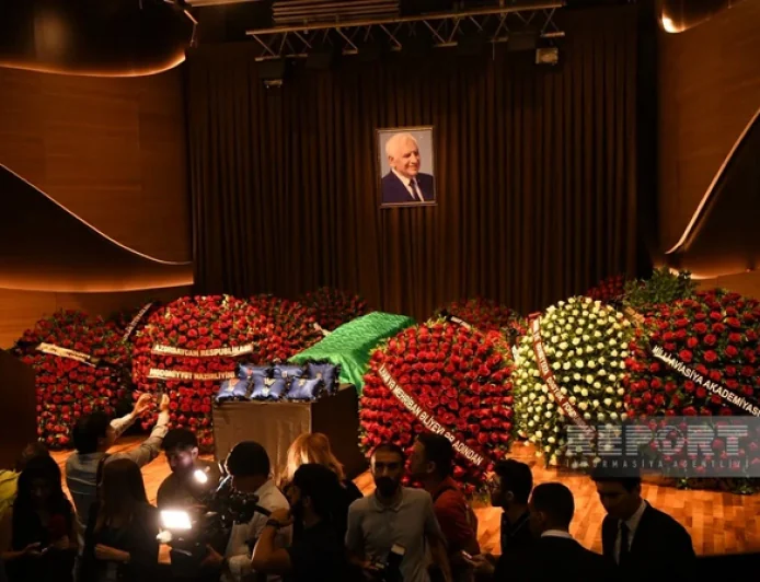 Nəriman Həsənzadə Birinci Fəxri xiyabanda dəfn olunub