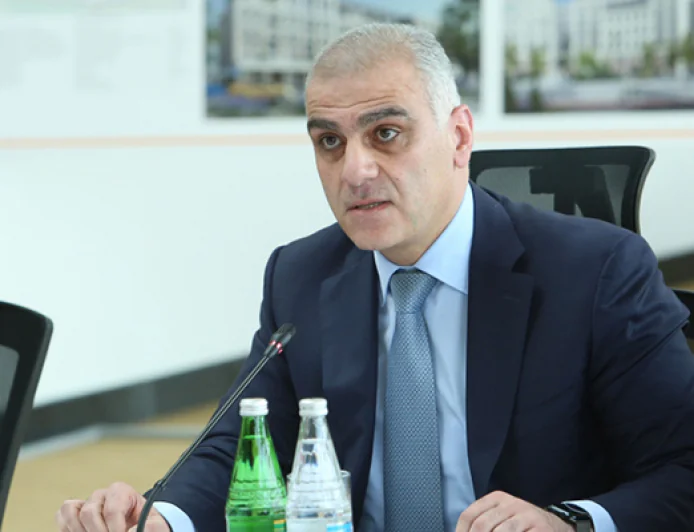 “Bu addım atılsa, hər kəs avtobuslara yönələcək” -