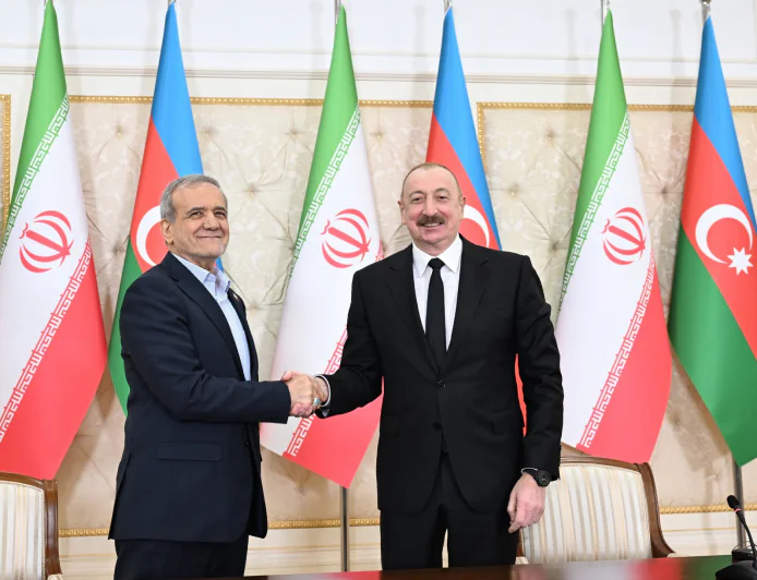 İlham Əliyev Məsud Pezeşkiana təşəkkürünü çatdırdı