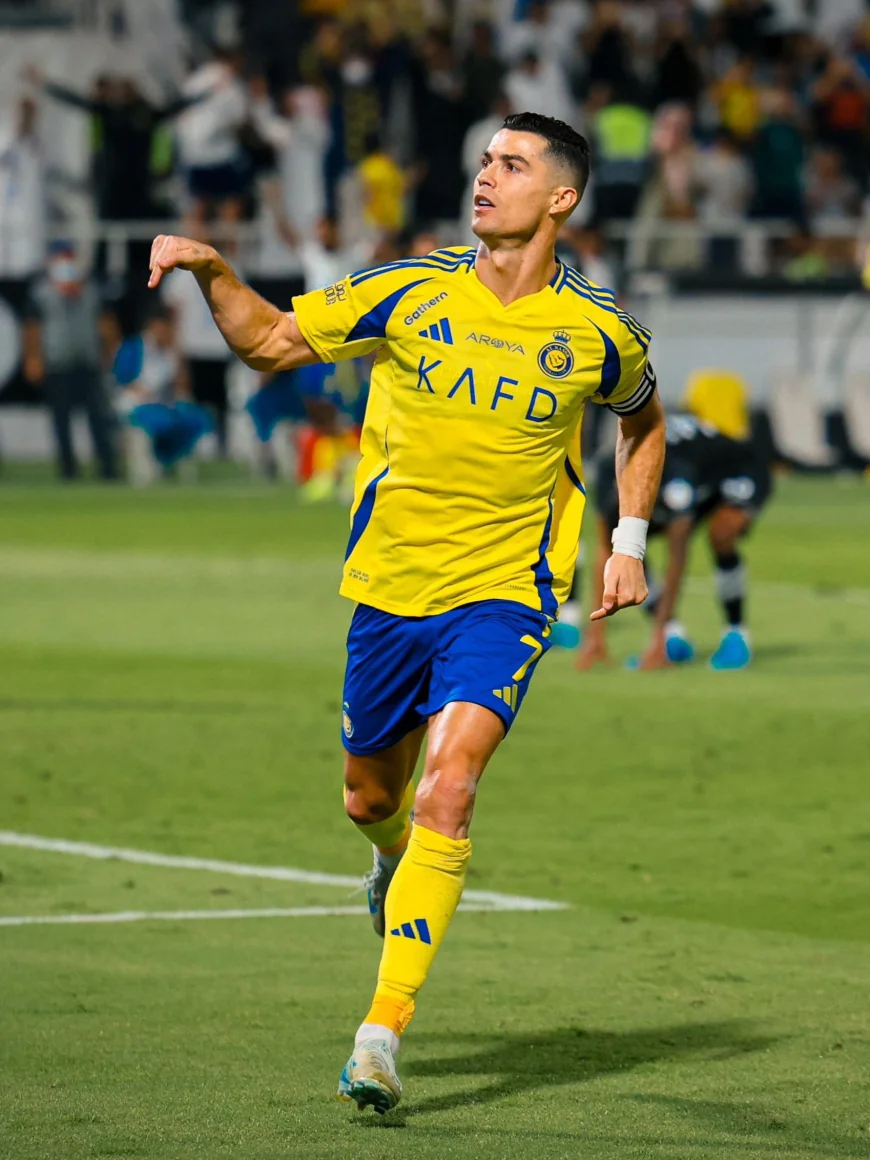 Ronaldo toy sonrası imicini TAMAMİLƏ DƏYİŞDİRDİ-