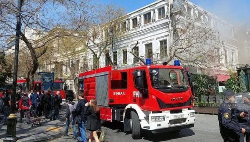 Məşhur kafe tamamilə yandı