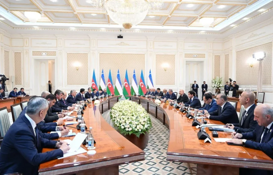 İlham Əliyev və Şavkat Mirziyoyev Daşkənddə bir araya gəldi – ALİ DÖVLƏTLƏRARASI ŞURANIN İCLASI-