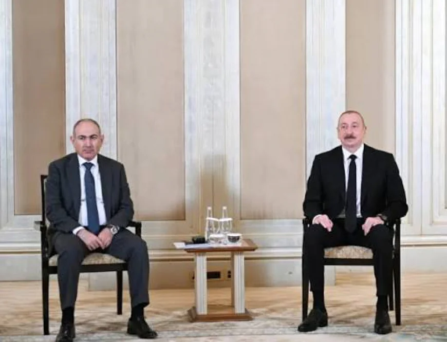 Azərbaycan-Ermənistan liderlərinin Bişkekdə görüşü başladı-