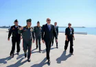 İlham Əliyev Hərbi Dəniz Qüvvələrində istehsal olunan yeni hərbi vasitələrlə tanış olub-