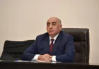 Həbsdə vəfat edən sabiq icra başçısının müsadirə edilmiş binası satışa çıxarılıb