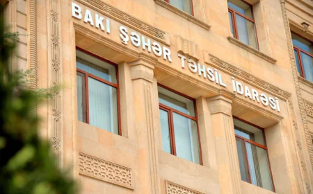 Sinifdə elektron siqaret çəkən şagirdlərlə bağlı