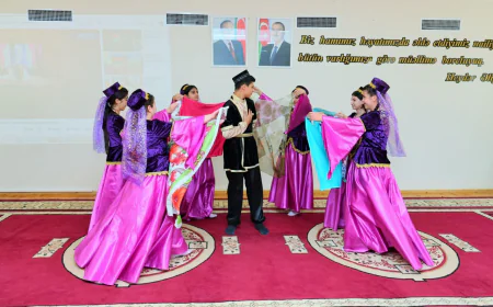 Yevlaxda Milli Musiqi Günü münasibətilə tədbir keçirilib -