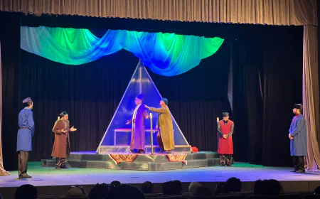 İrəvan Teatrında “Sərgüzəşti-vəziri-xani-Lənkəran” tamaşası -