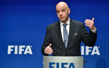 FIFA prezidenti Canni İnfantino Bakıya gəldi – Azərbaycandakı futbol tədbirinə diqqət