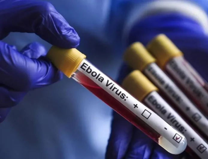 Ebola sürətlə yayılır: