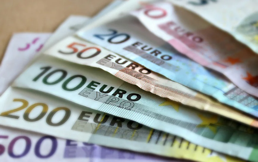 Süni intellektlə bank rəhbərinin səsini təqlid edib -