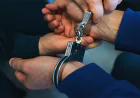 Kosmetikaya görə dərsə buraxılmayan şagirdin atası insident törətdi -