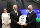 FIFA prezidentindən İlham Əliyevə xatirə hədiyyələri-