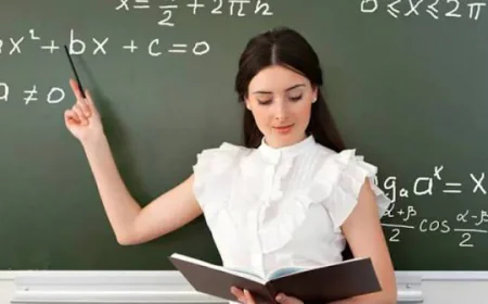 Ölkəmizdə ən gənc müəllim neçə yaşındadır?