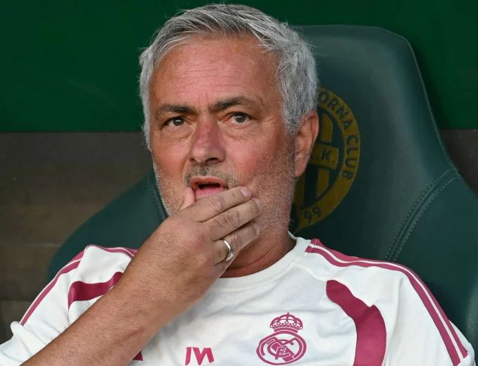 Mourinyonun “Real Madrid”də gələcəyi sual altındadır: Perez Deşamı düşünür