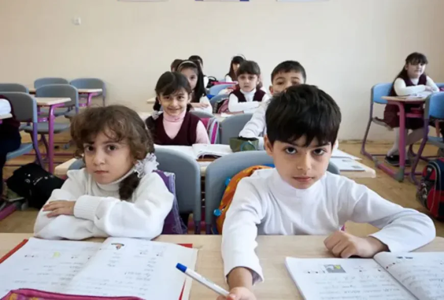 Dərsdən qalan şagirdlərə görə 100 manat CƏRİMƏ -